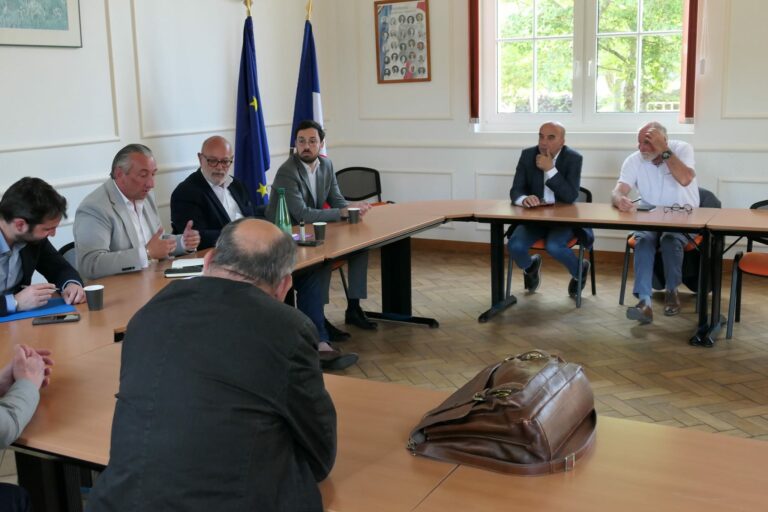 Echange avec les maires de GPSEO à Mézières sur Seine